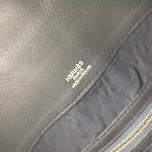 HERMES City slide pouch bag Clutch bag Leather Navy - Picture 3 of 15